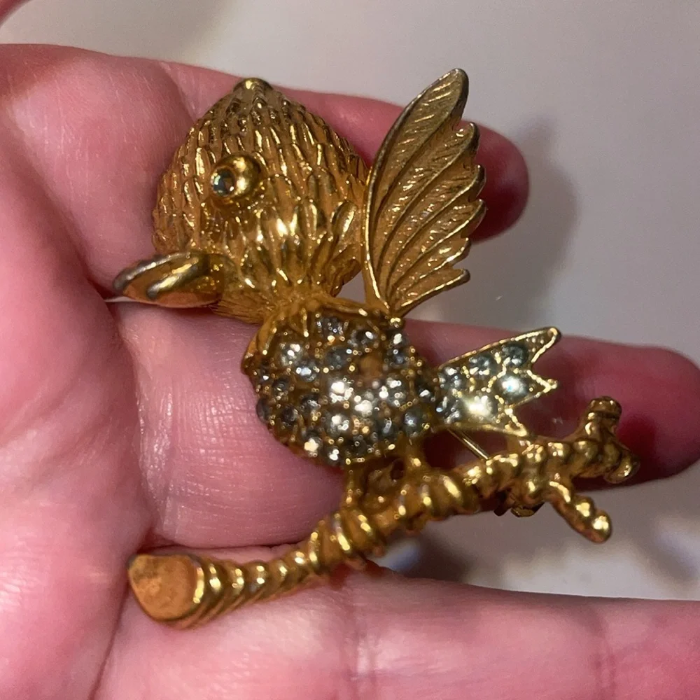 Vintage rare tortolani baby bird brooch pave crystals and brass